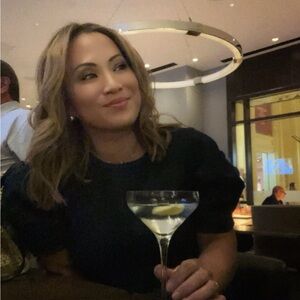 Meet your Posher, Beverly